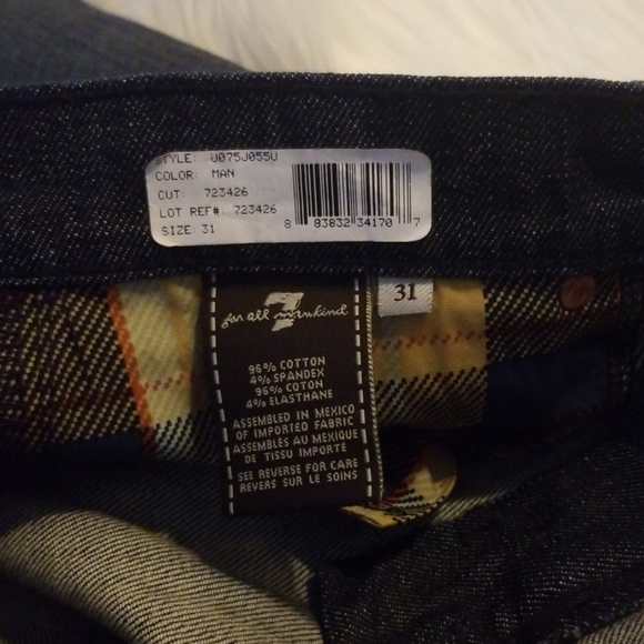 7 For All Mankind - Picture 3 of 6
